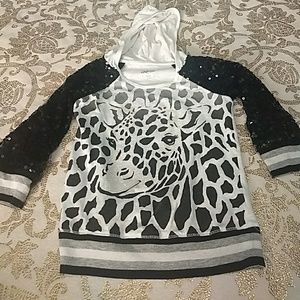 Girls Justice shirt size 6/7